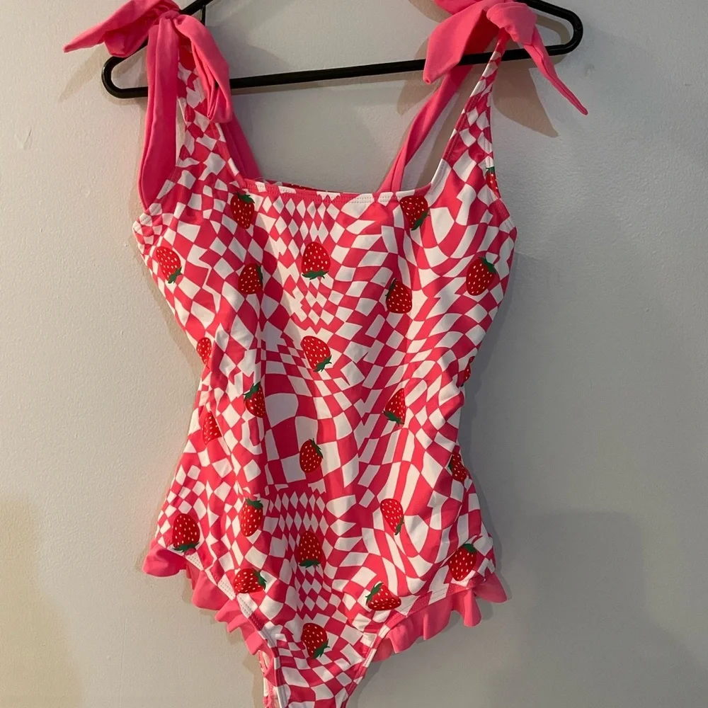 Women’s Retro Stage Pink 1960's Strawberry Plaid One-Piece Swimsuit SZ Med-new. - Picture 2 of 6